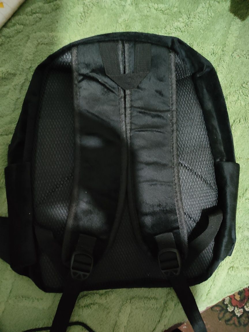 Продается сумка Shadow the hedgehog