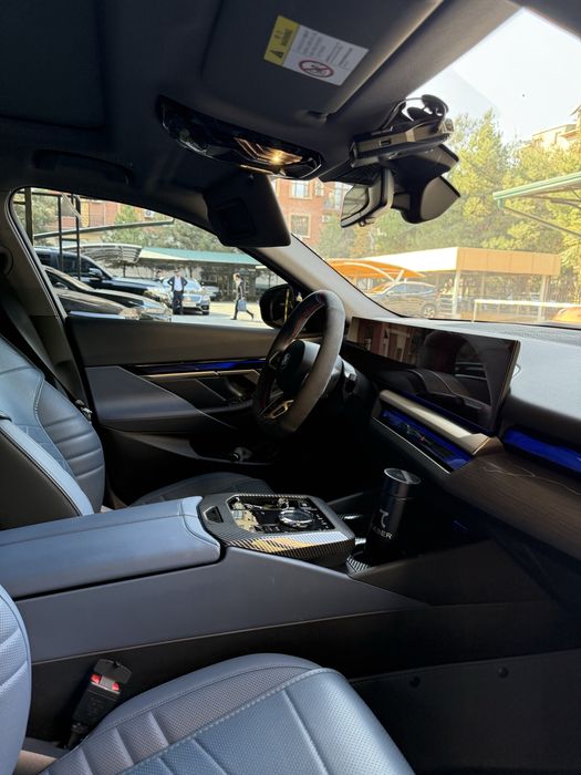 BMW I5 Cooper grey 2024