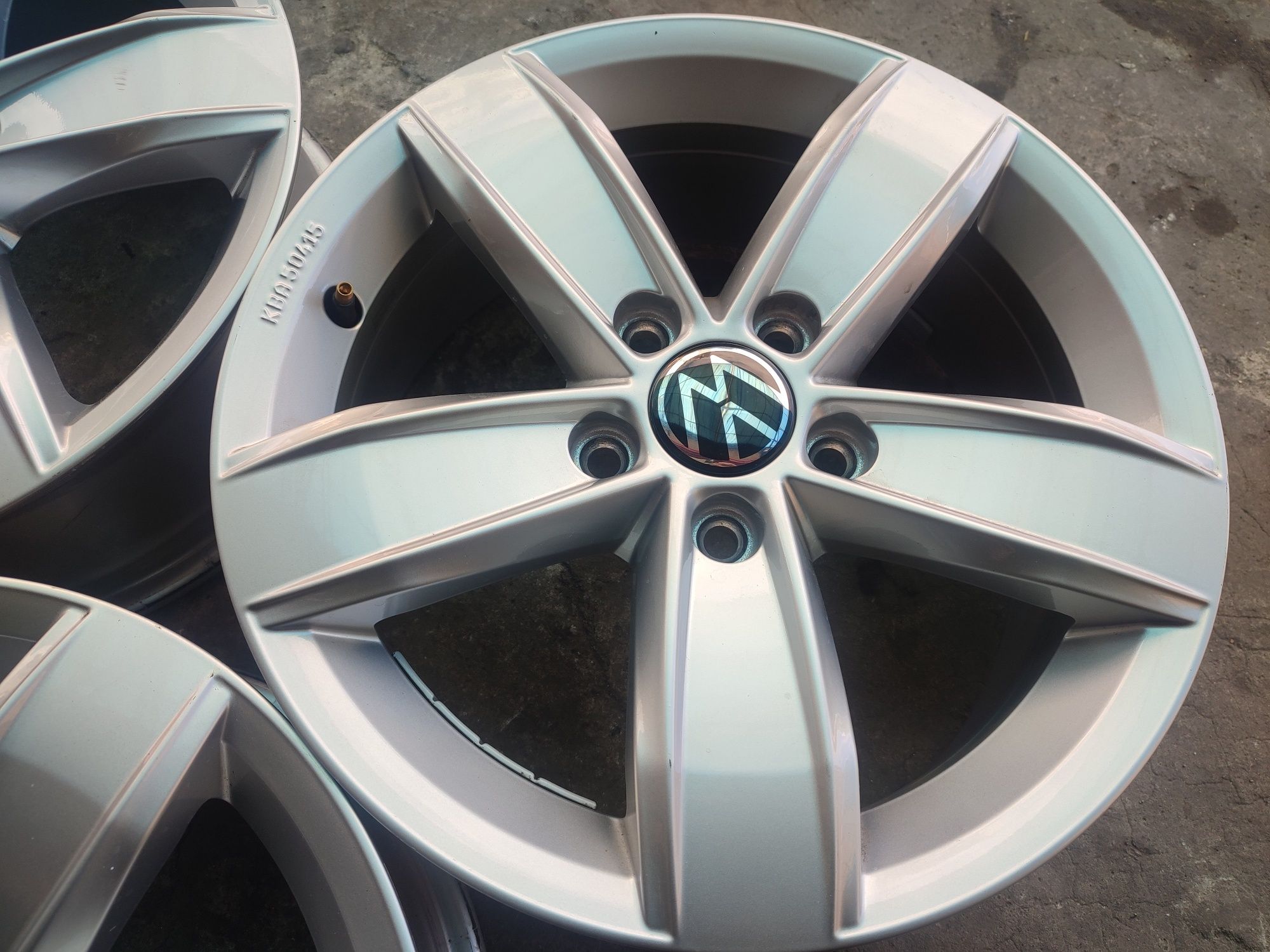 16" оригинални алуминиеви джанти за Vw Golf,Passat/Skoda.