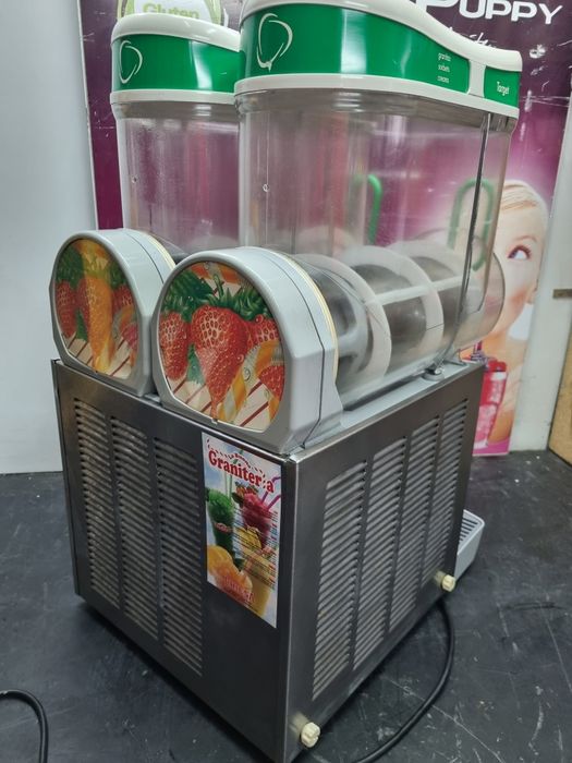 Aparat pentru suc Granita (suc cu fulgii de ghiață)Bras,