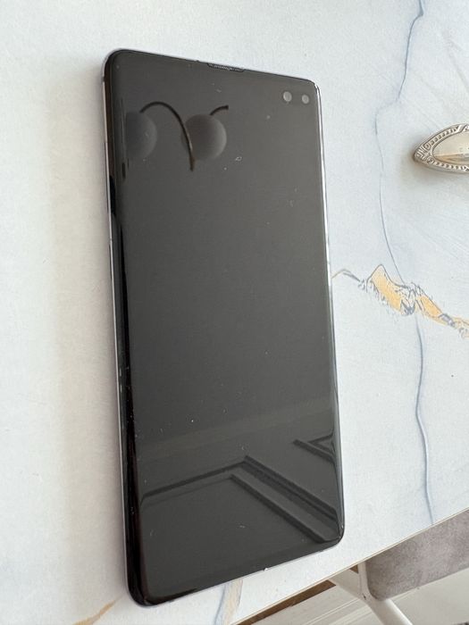 Самсунг галакси s10+