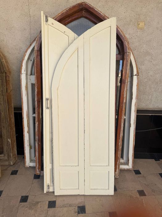 Тахта сотилади ставни