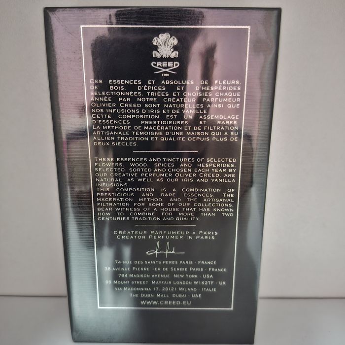 Продавам чисто нов неразопакован парфюм creed aventus