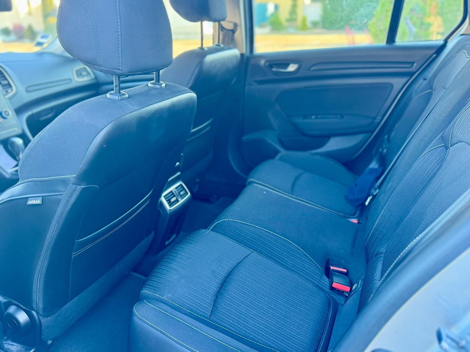 Renault Mégane 1,5 auto pentru pretențioși!