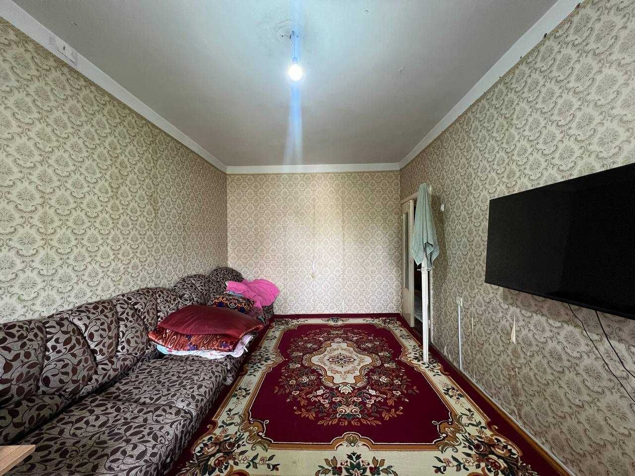 Продается 2/3/5,  60 м2, продаётся квартира на Саракульке. СРОЧНО!!!