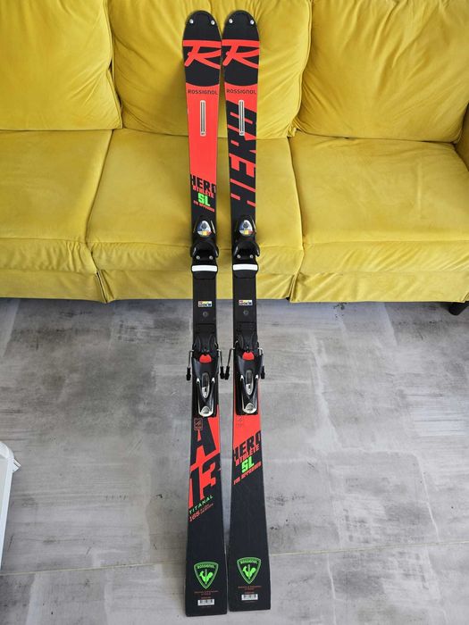Schiuri Rossignol Hero Athlete model FIS