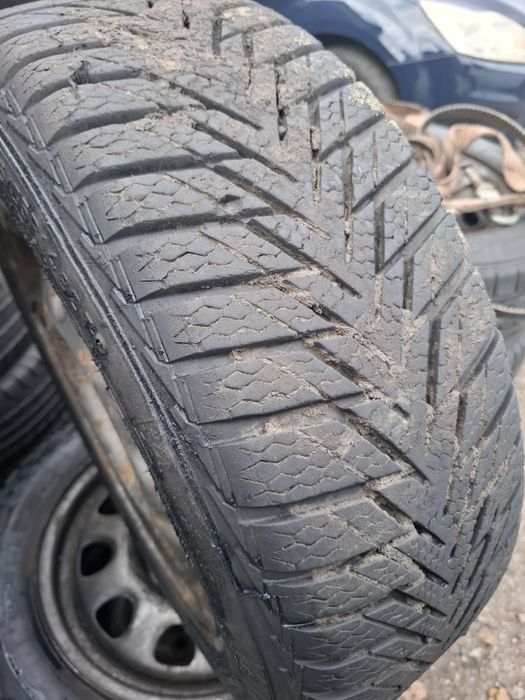 Vand 4 roti unflate opel golf 3 au anvelope 175 65 14 ca noi iarna