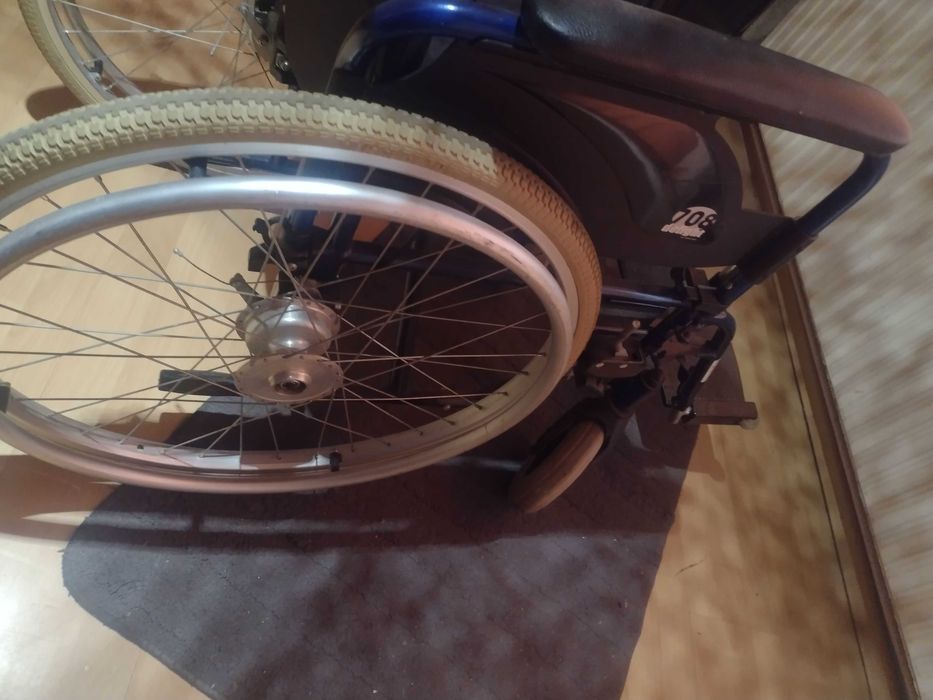 Инвалидна количка