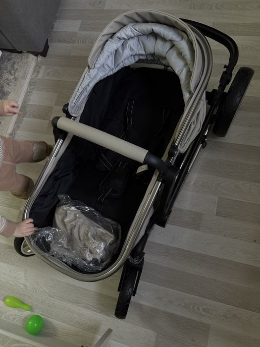 Продается коляска трансформер Kidilo