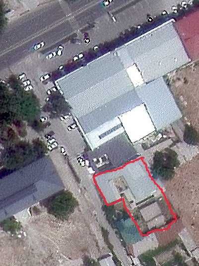 Qibray markazida uy sotiladi umumiy maydoni 9 sotix