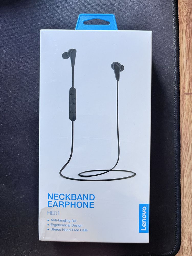 Безжични bluetooth слушалки Lenovo HE01 - черни