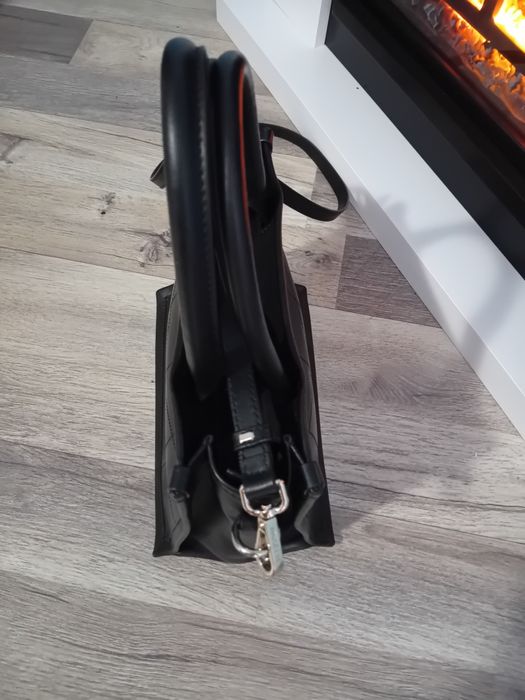 Vând geanta Musette