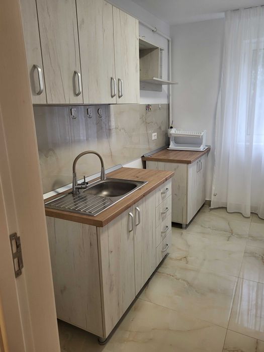 Vanzare apartament 2 camere , langa  Muzeu