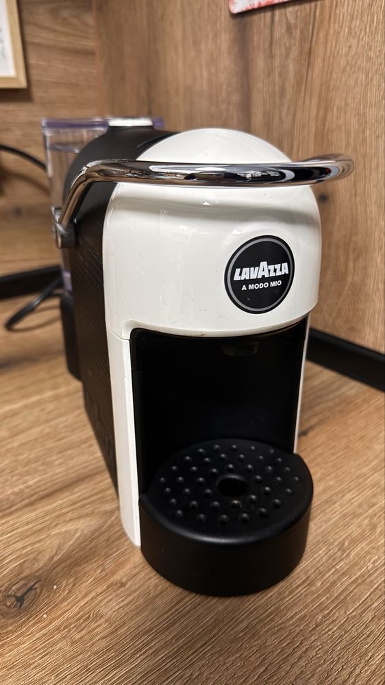 Кафе машина Lavazza A modo mio