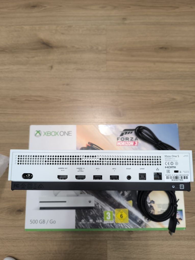 Xbox one S 500gb. Forza Horizon 3