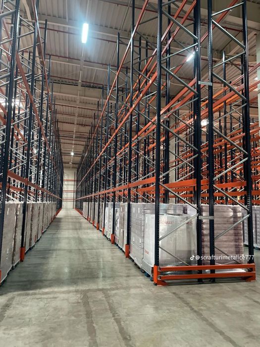 Rafturi metalice industriale