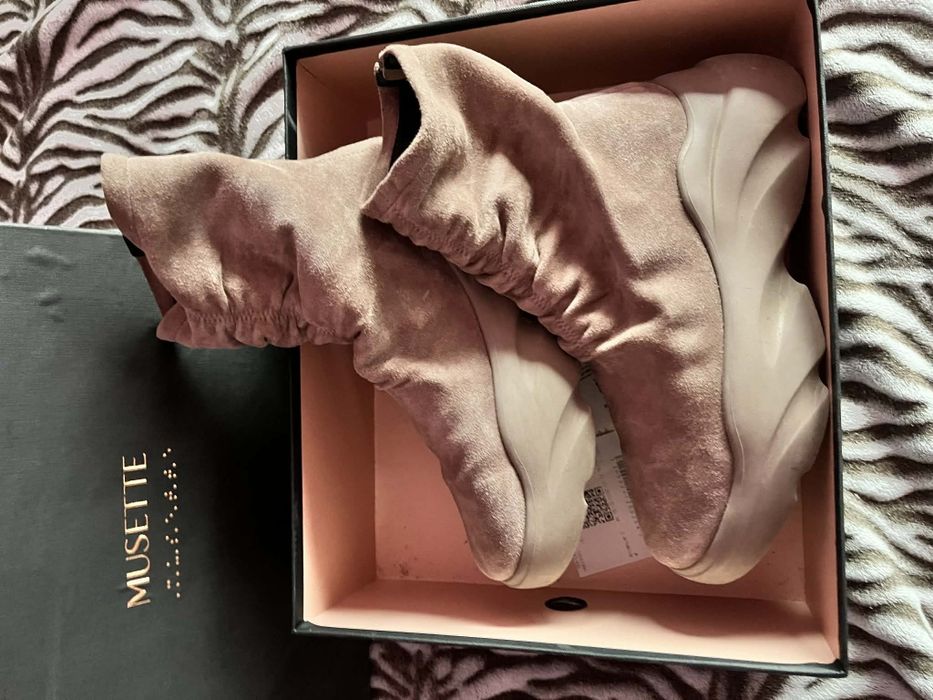 Обувки Musette естествен велур