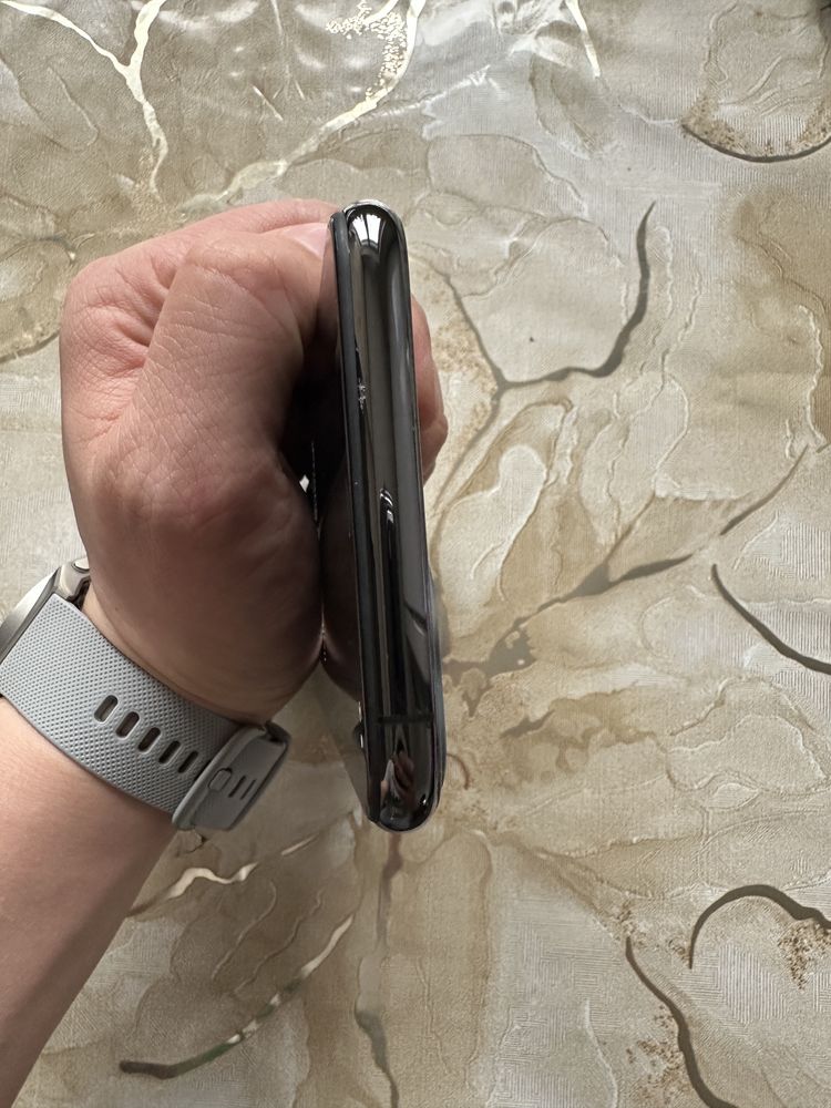 iPhone 11 Pro Max Grey ca nou de piese/ recarosare