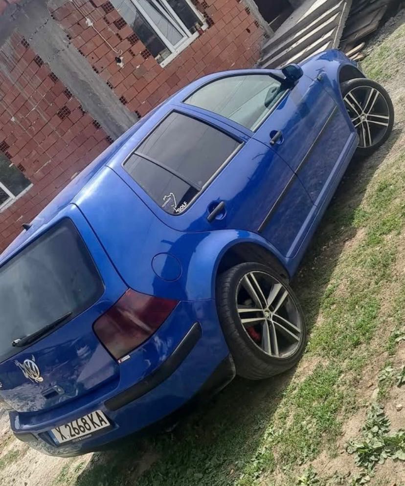 Golf4 1.6 бензин
