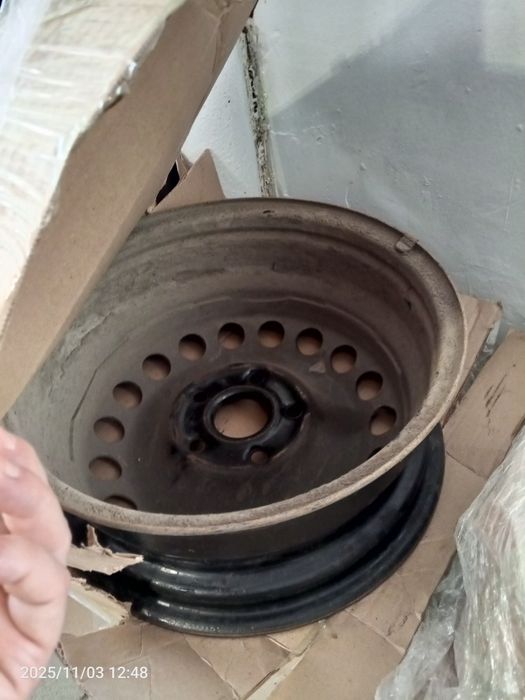 Диски железные на  Ауди/Passat B5 5×112