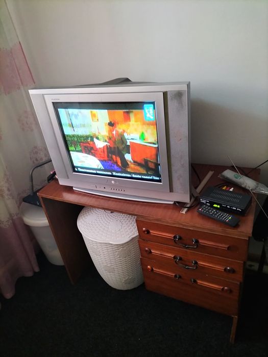 Продам телевизор lG