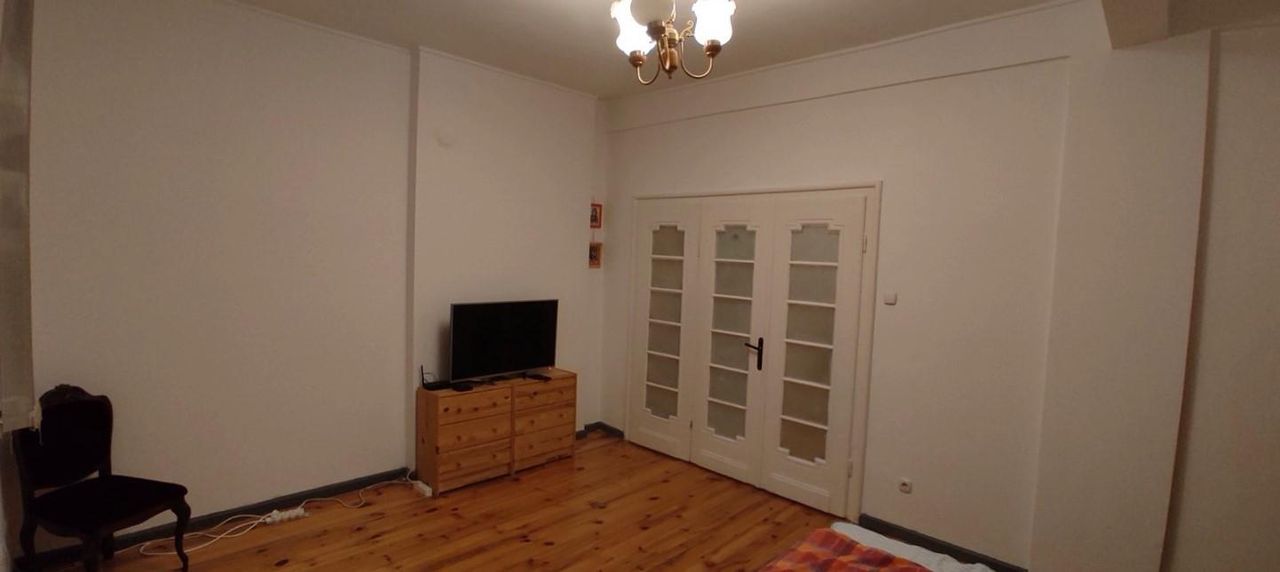 Дава се под наем Двустаен апартамент в София, Център - 49 кв.м за 450 € - Снимка #4