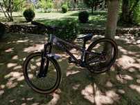 Cube flying circus | dirt-bike