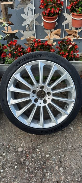 Jante Mercedes R18