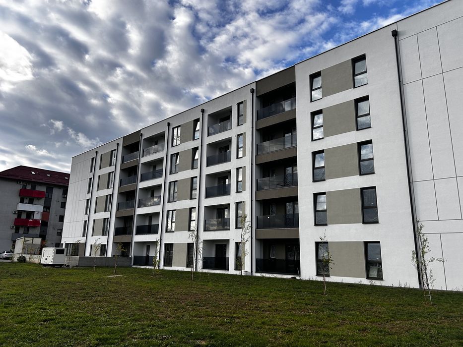 PF, vand ap 2 camere, bloc nou, finisaje moderne