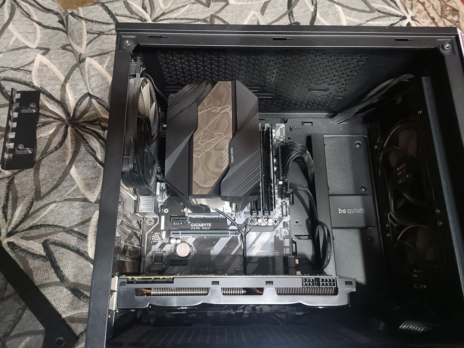 В продаже комплект материнка проц озу