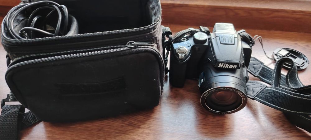 Продаётся цифровой фотоаппарат Nikon