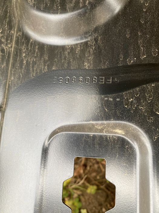 Panou lateral dreapta prag stalp Seat Leon IV break combi