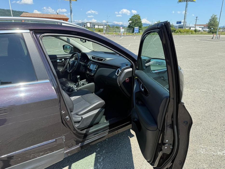 Nissan Qashqai 1.2 Benzina