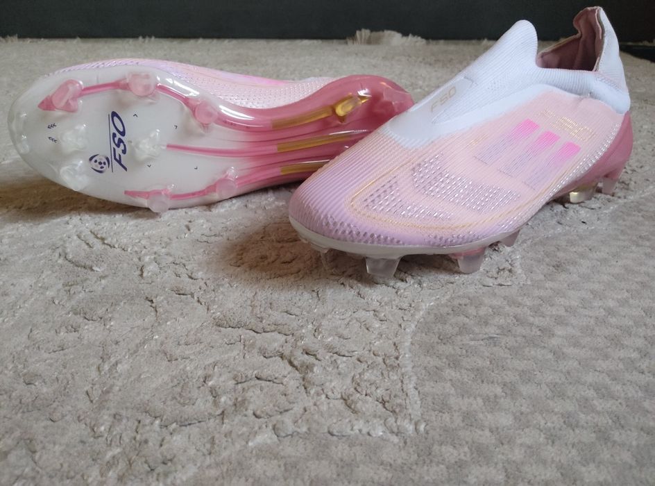 Бутсы F50 Розывый