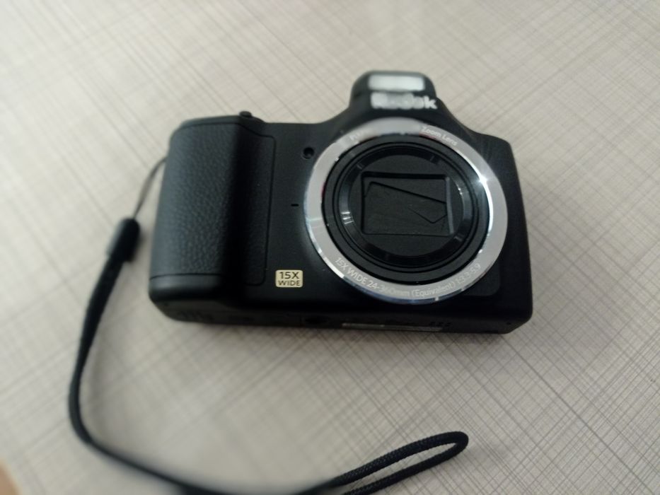 Фотоапарат Kodak PIXPRO FZ152