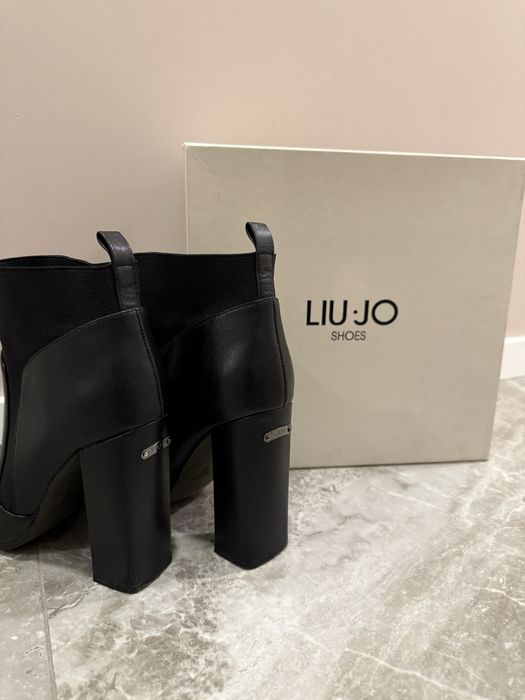 Кожени боти Liu jo