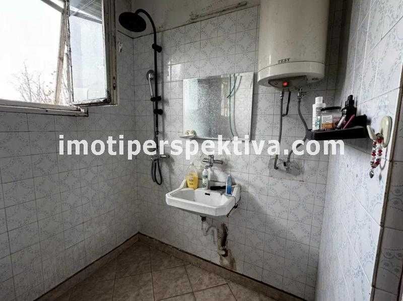 Продава се Тристаен апартамент в Пловдив, Изгрев - 80 кв.м за 957 €/кв.м - Снимка #8
