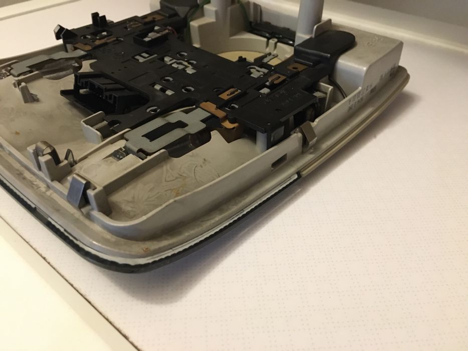 Plafoniera Lampa Plafon Fata Audi A4 B5 Facelift 8D0947111N