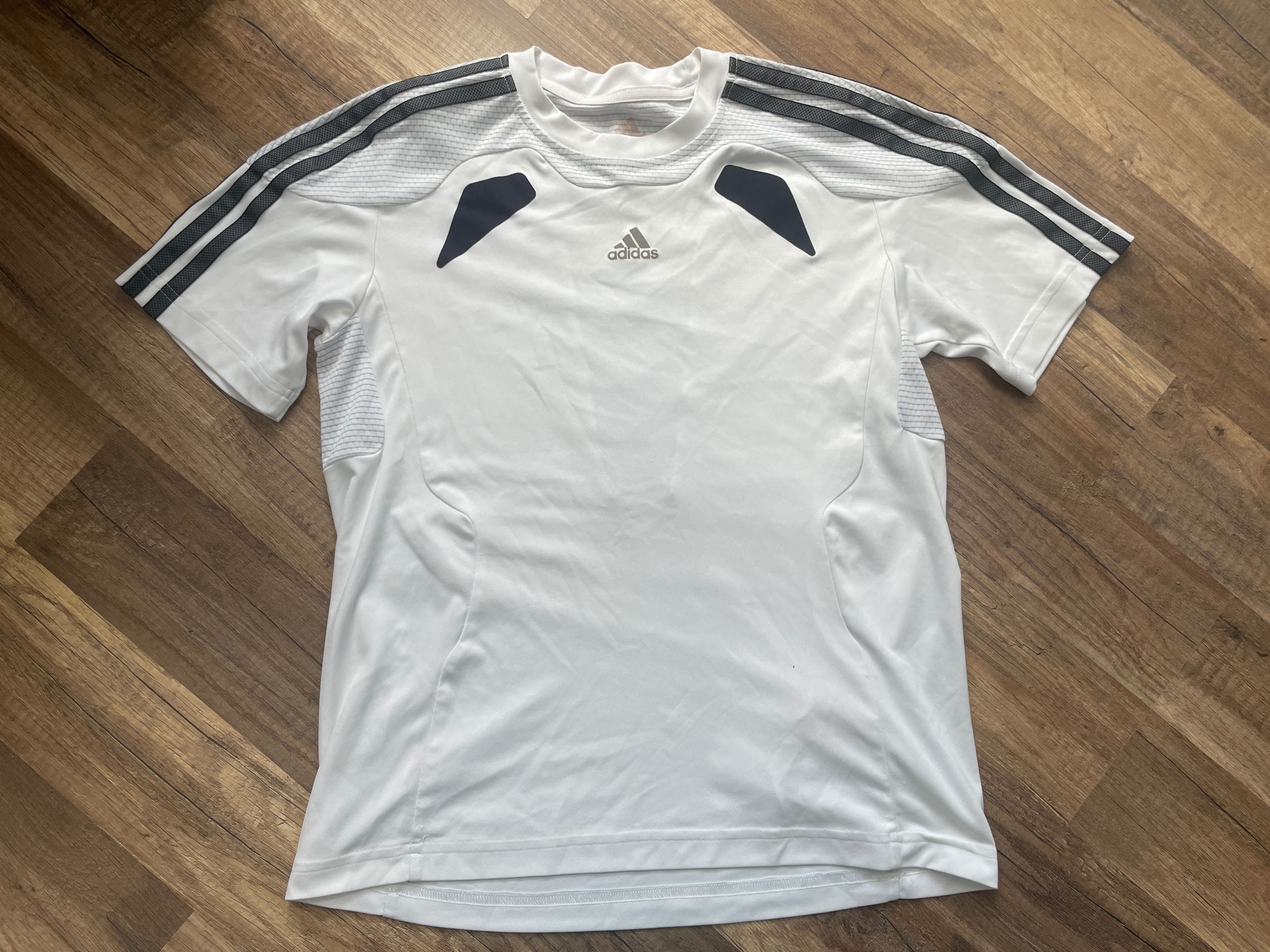 Спортни тениски Оригинални
