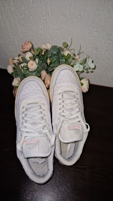 Дамски маратонки Nike Court Vintage