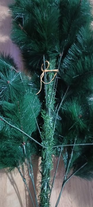 Brad artificial bogat