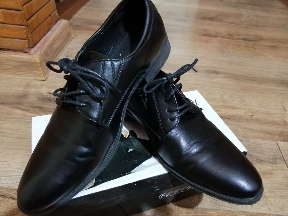 Pantofi piele ecologica 39