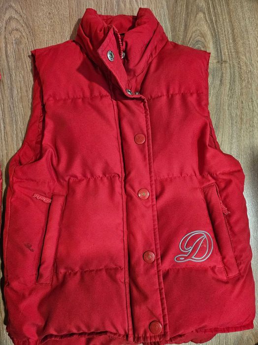 Няколко вида елеци