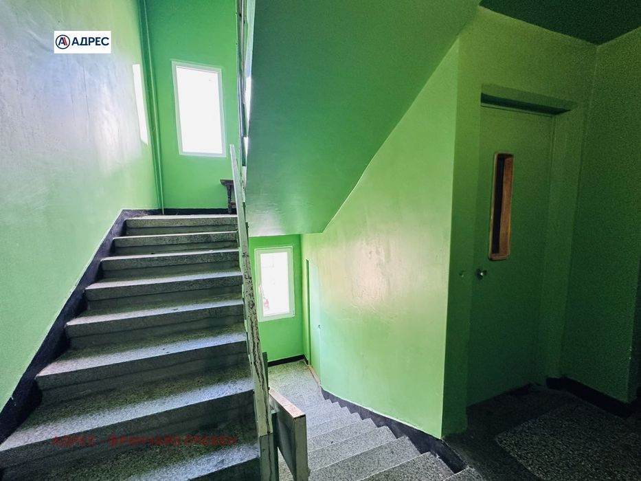 Продава се Тристаен апартамент в Плевен, Сторгозия - 74 кв.м за 1622 €/кв.м - Снимка #10