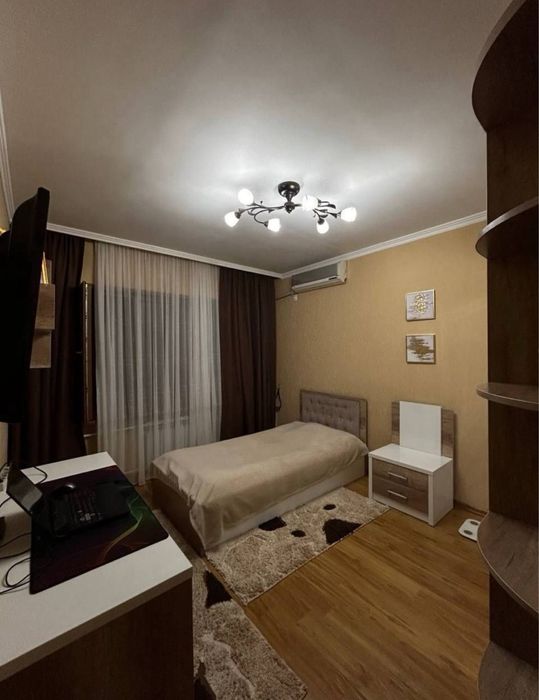 77 серия. Чиланзар 1 квартал. 74 кв.м. Все раздельно