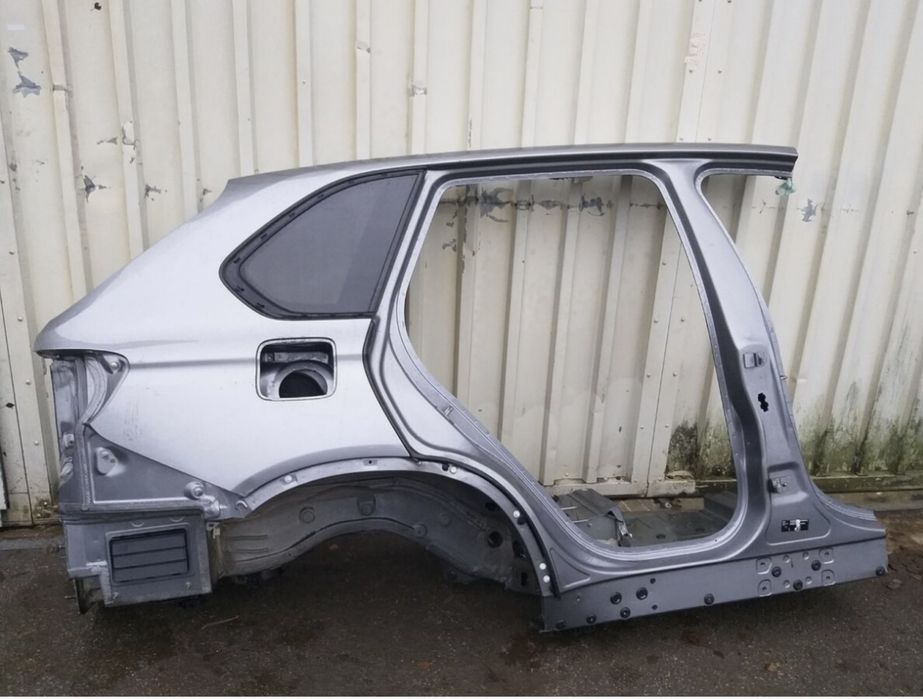 Aripa bmw x5 dreapta spate bmw x5 F15