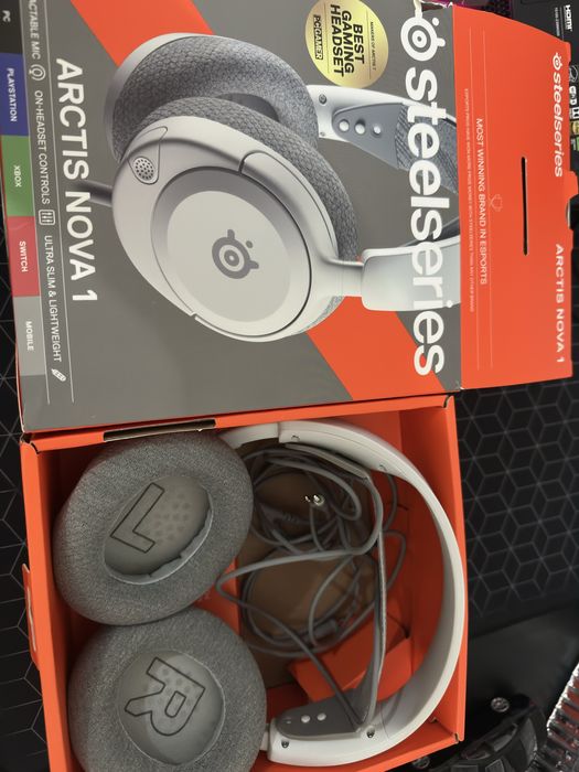 Casti gaming STEELSERIES Artics Nova 1, surround multiplatforma, 3,5mm
