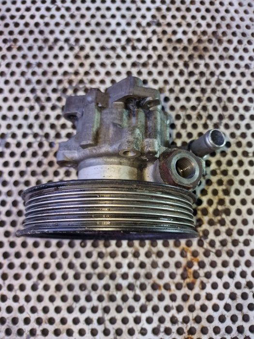 Pompa servodirectie Audi A6 c6 4f motor 3.0 tdi,ASB