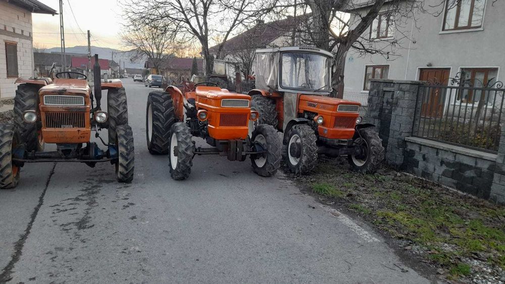 Tractor 4x4 Fiat 450  DT