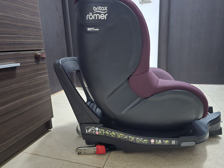 Scaun auto Britax Romer Isofix I size Dualfix M Burgundy